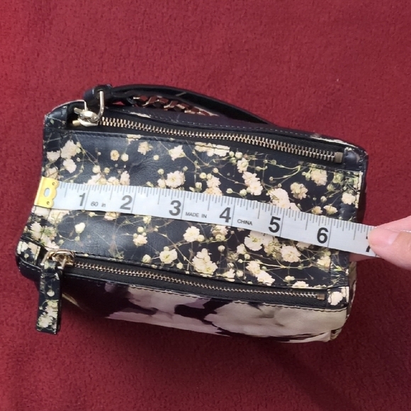 Givenchy Baby's Breath Pandora Wristlet - Picture 9 of 13